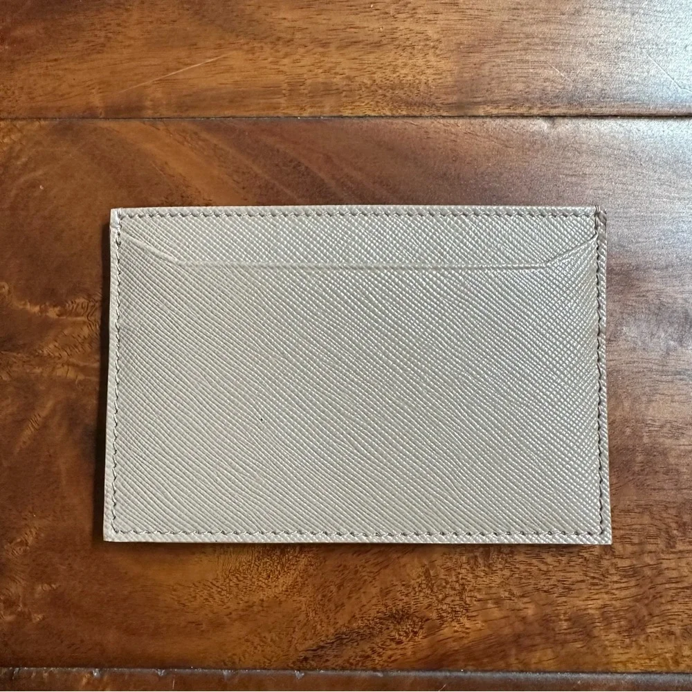 🆕 Authentic Rare Prada Saffiano Leather Nude Card Holder with Box